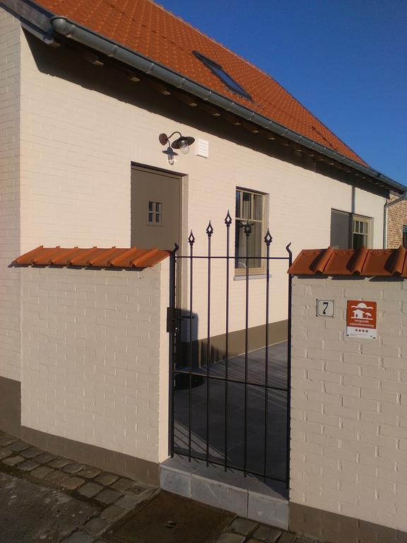 Toetindroaj Villa Kortemark Exterior photo
